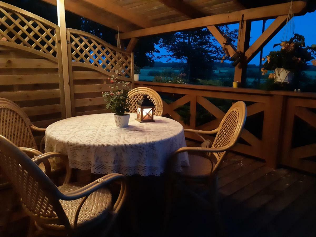 Villa Dziki Brzeg Jezioraka Zalewo  Exterior foto